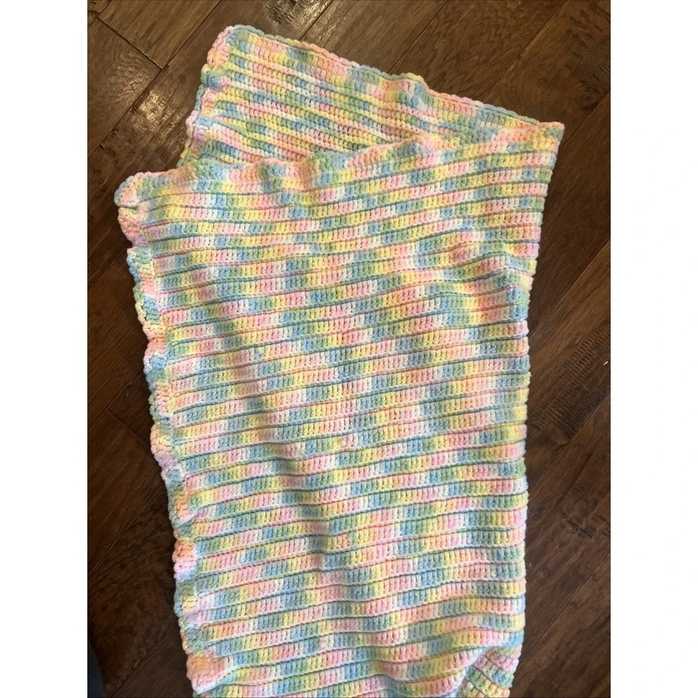Baby  Crib Blanket Afghan Handmade Crochet‎ Knit Pastel Pink Blue Yellow Vintage